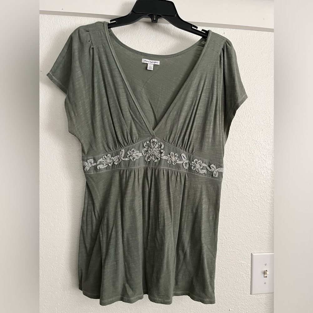 AMERICAN EAGLE SAGE GREEN JERSEY COTTON TOP